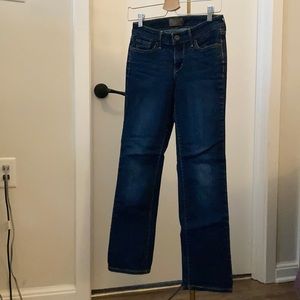 Levi’s Classic Straight Leg Jeans, size 0/25